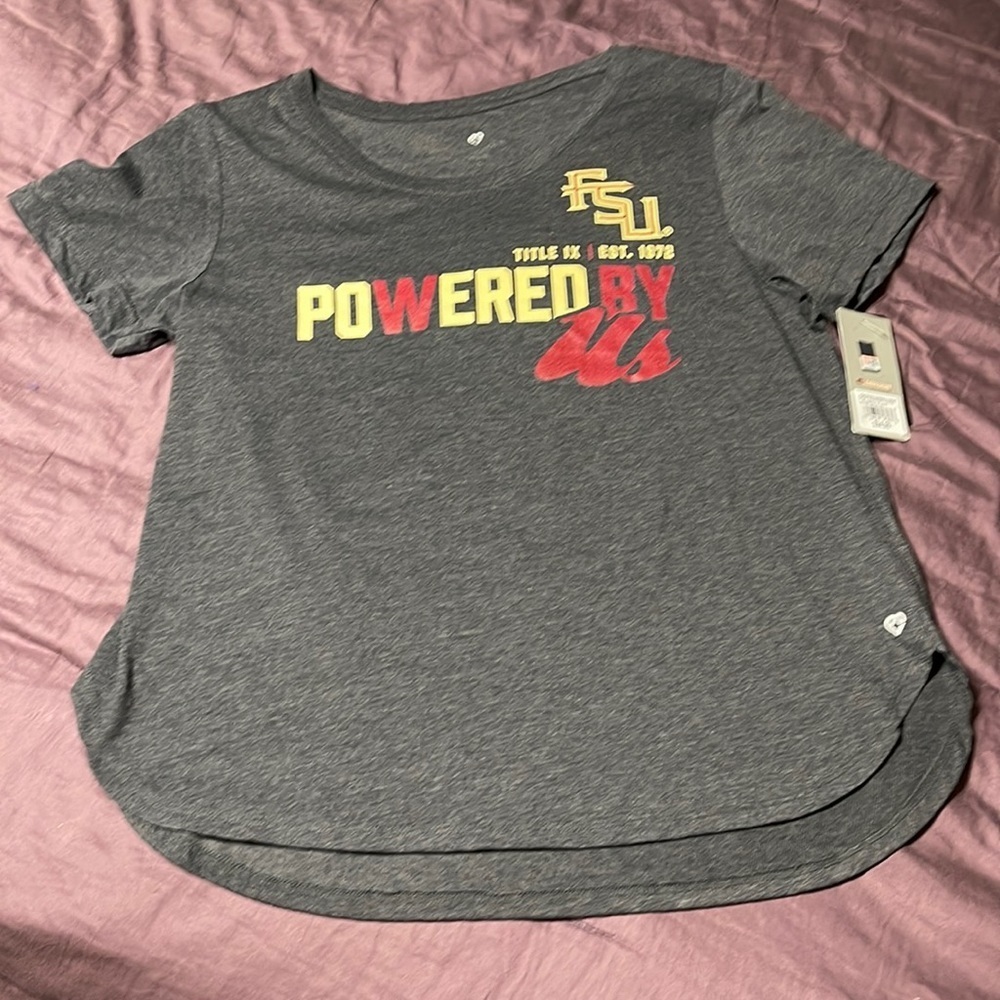 Nwt women’s FSU Seminoles tshirt L